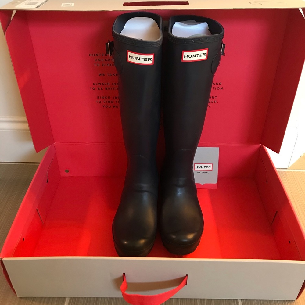 Women’s Hunter Rain boots Original Tall size 6